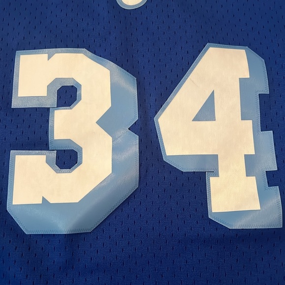 Shaquille O’Neal Swingman Jersey - Picture 5 of 9